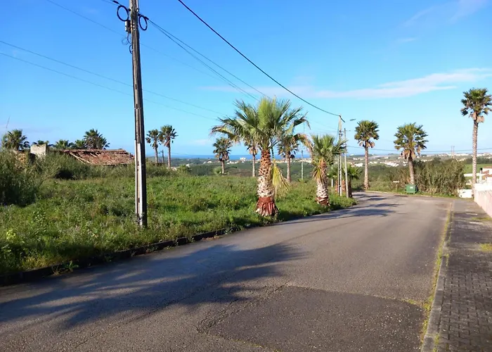 Vista Fonte Lima بيت للعطل Ribamar (Lourinha)